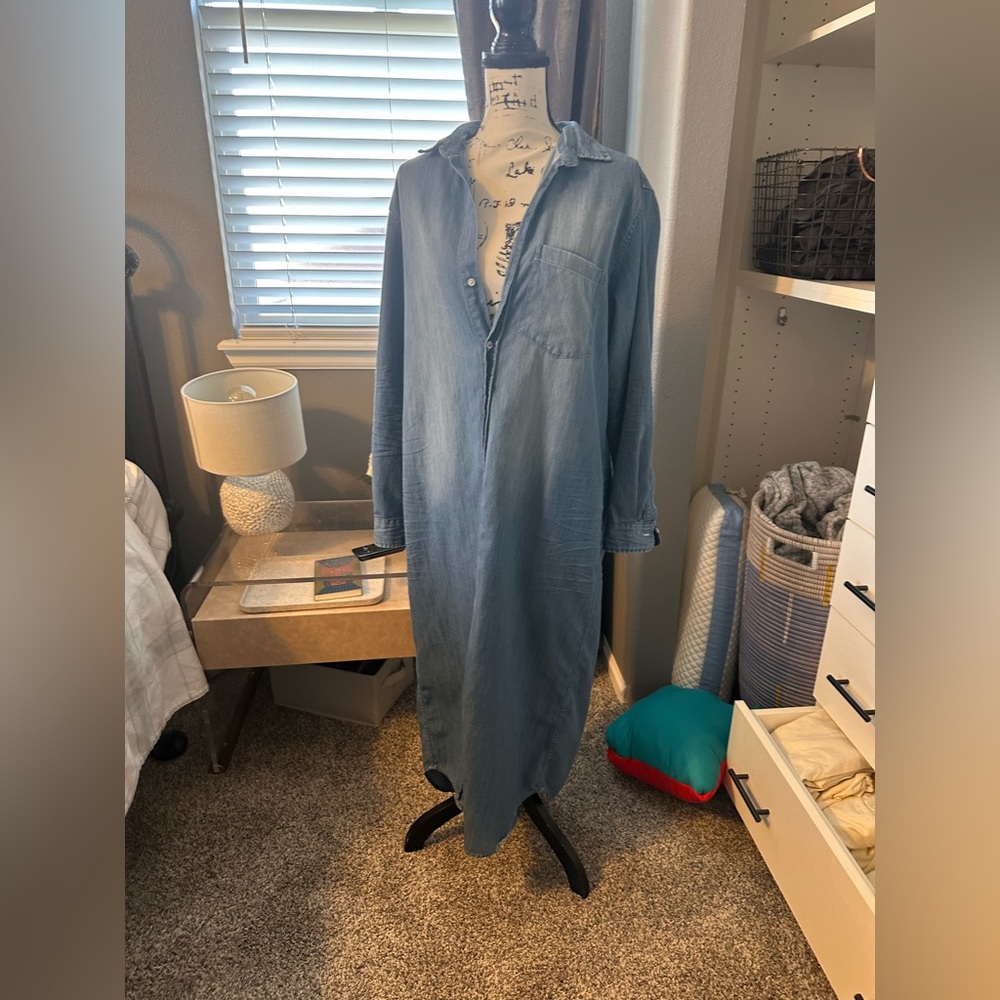 Casual Blue Denim Dress - Picture 6 of 10